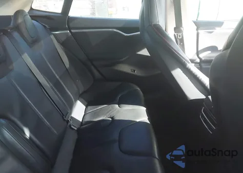 2014 Tesla Model S P85 z USA, uszkodzony, nr VIN 5YJSA1H16EFP49385